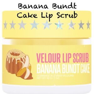 NIB Jeffree Star Velour Lip Scrub - Banana Bundt Cake